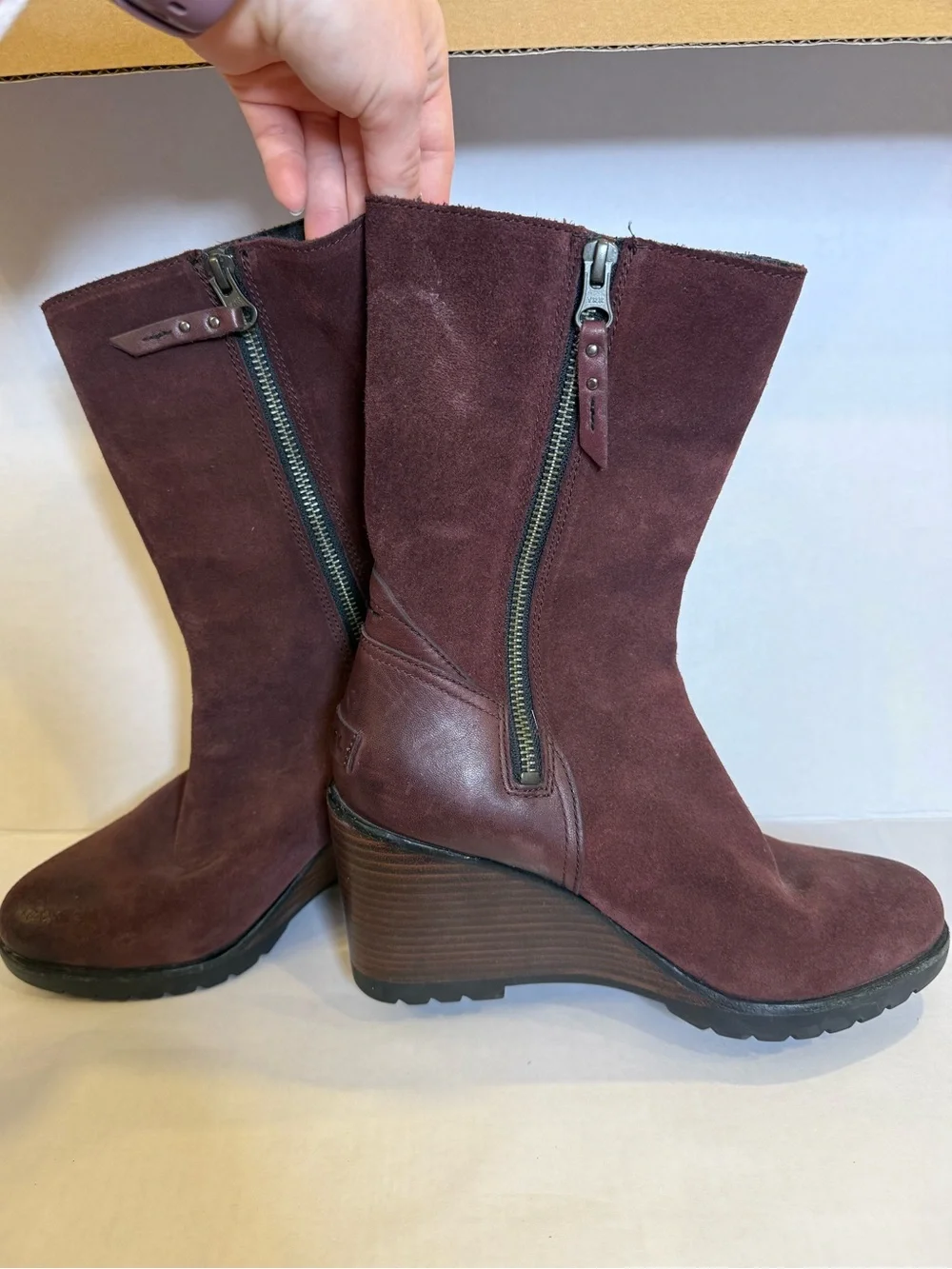 Sorel After Hours Wedge Heel Suede Leather Boots Redwood Burgundy Brown Size 8